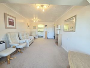 Photo 14- click for photo gallery